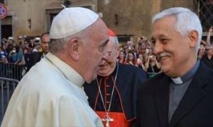 Francisco Bergoglio y Arturo Sosa Abascal